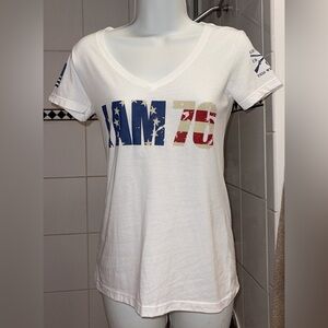 New Grunt Style Women’s I AM 76 White V-neck tee, size small, USA flag graphics